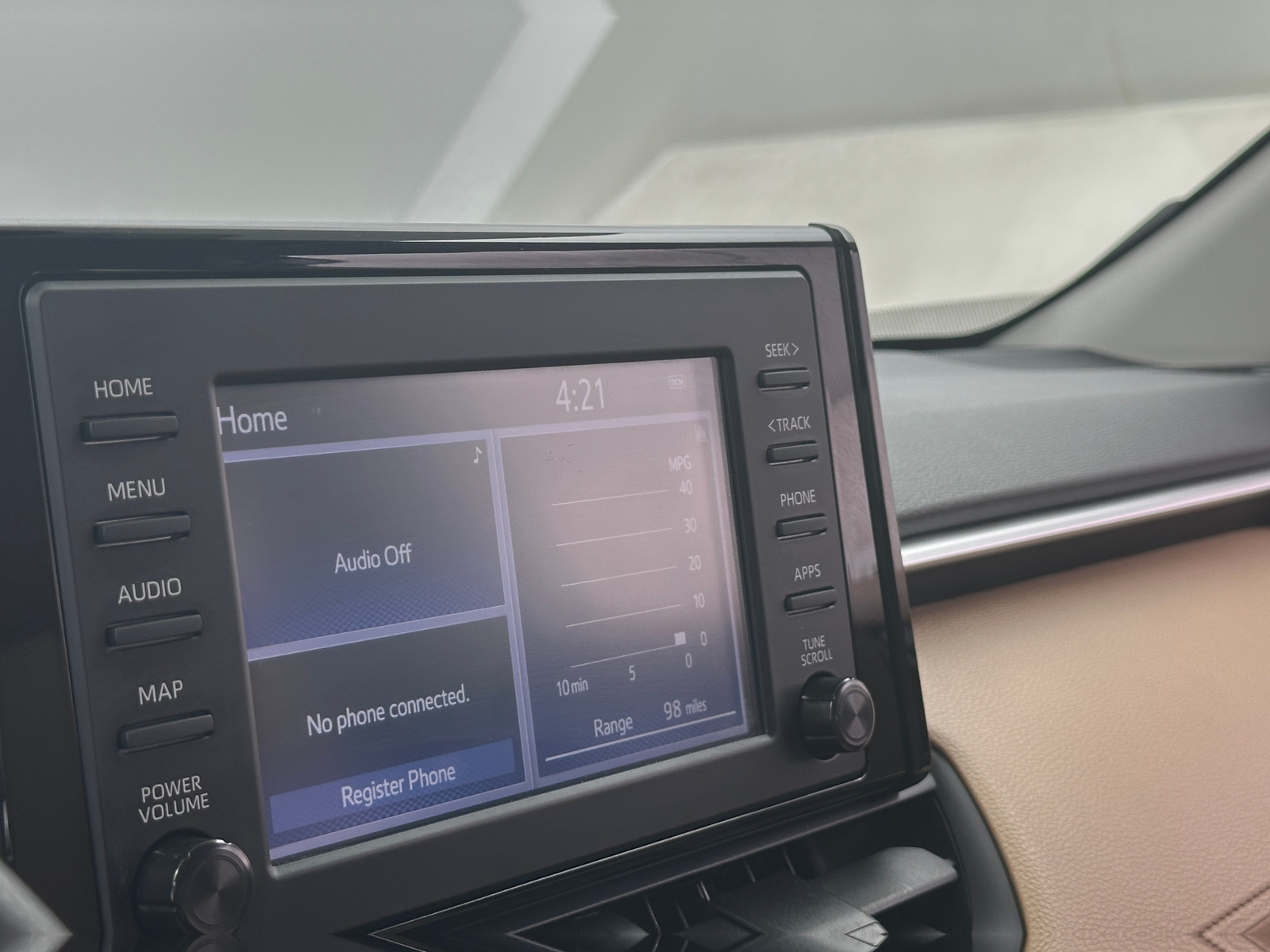 Thumbnail: 2019 Toyota RAV4 - 4