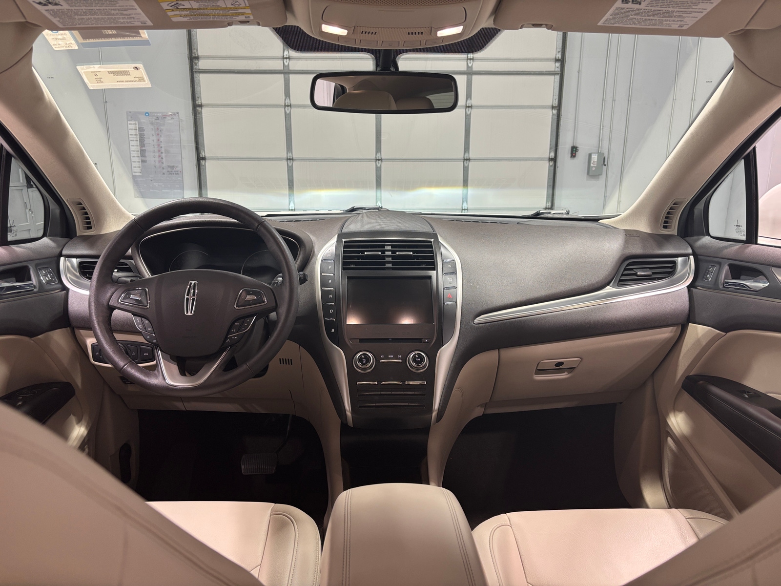 Thumbnail: 2019 Lincoln MKC - 2