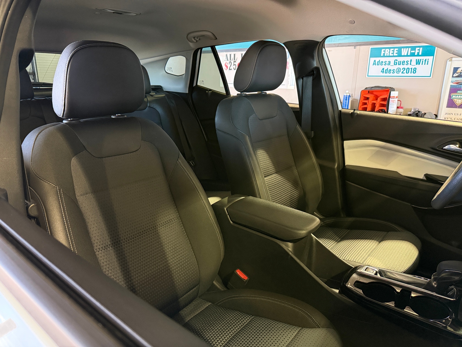 Thumbnail: 2025 Chevrolet Trax - 2