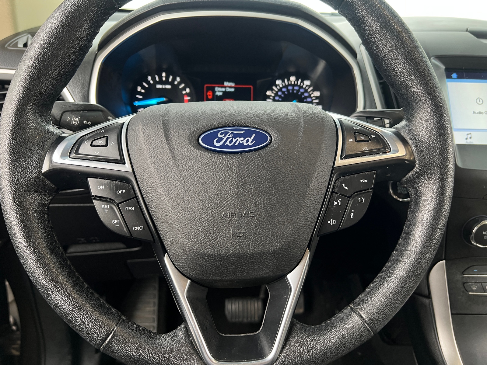 Thumbnail: 2019 Ford Edge - 5