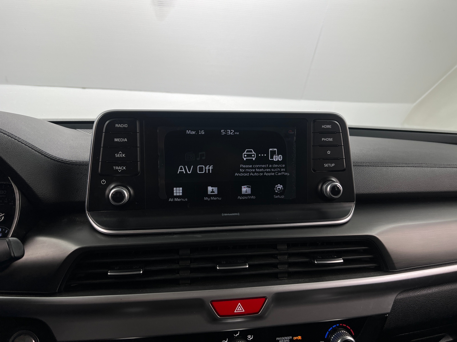 Thumbnail: 2020 Kia Telluride - 3