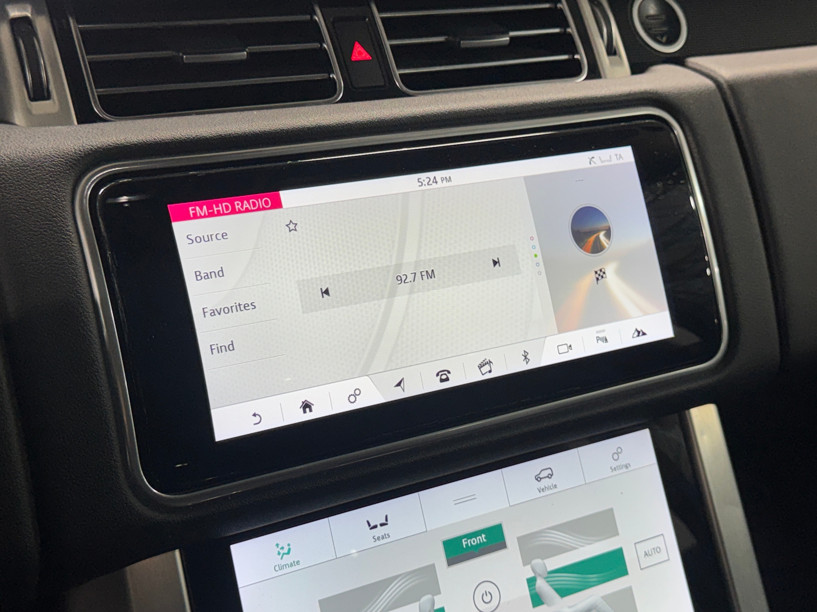 Thumbnail: 2020 Land Rover Range Rover - 3