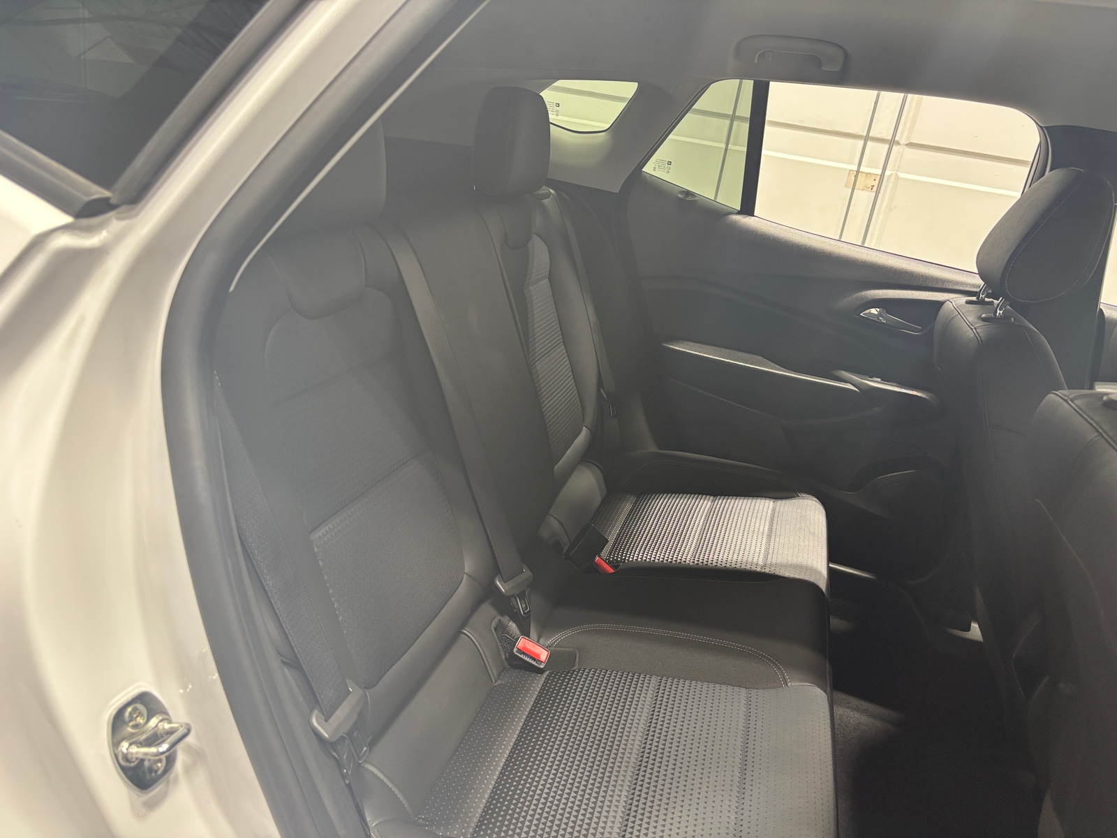 Thumbnail: 2025 Chevrolet Trax - 6