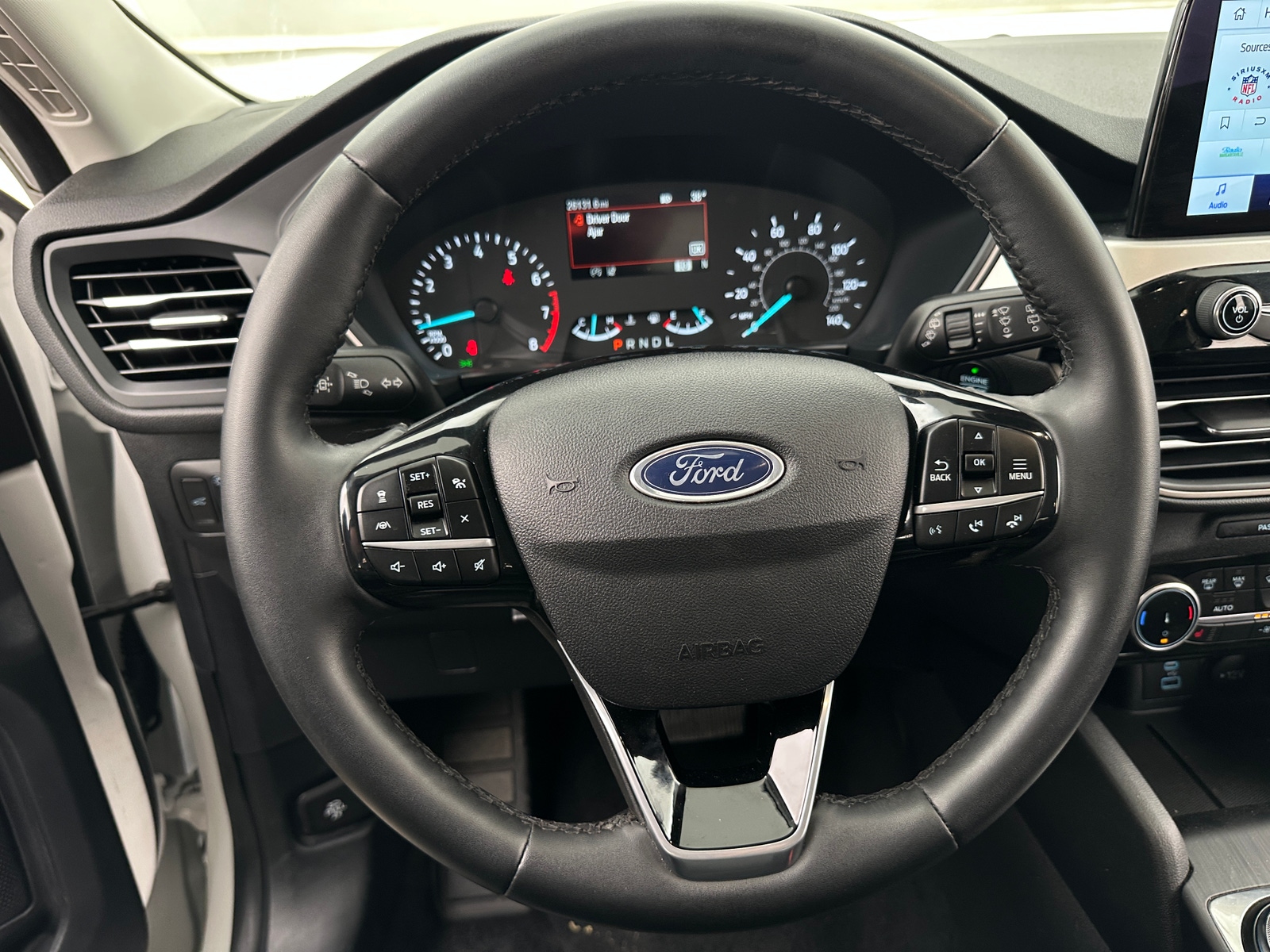 Thumbnail: 2022 Ford Escape - 4