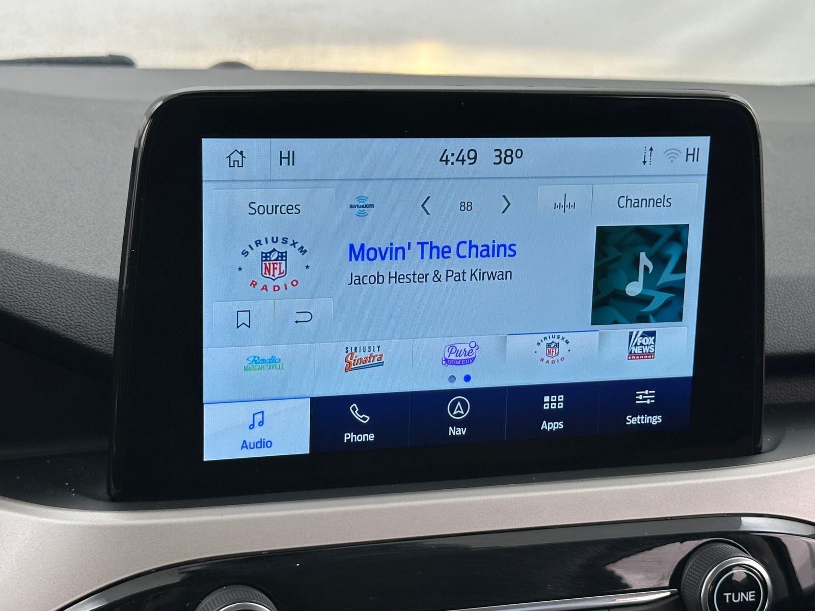 Thumbnail: 2022 Ford Escape - 3