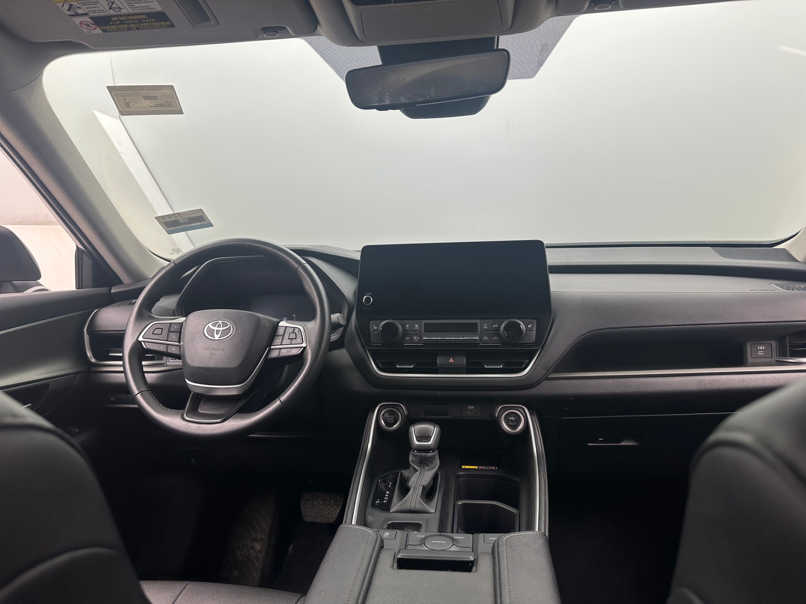 Thumbnail: 2025 Toyota Grand Highlander - 3