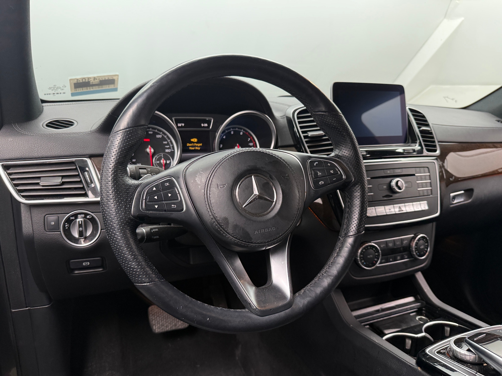 Thumbnail: 2017 Mercedes-Benz GLS - 4