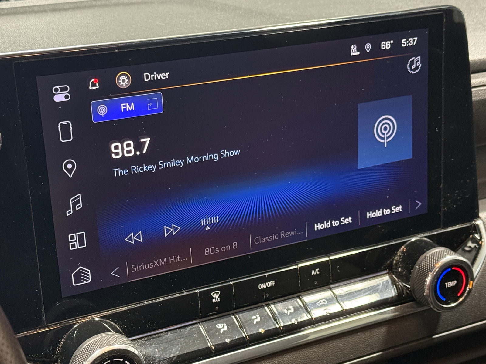 Thumbnail: 2024 Chevrolet Colorado - 4