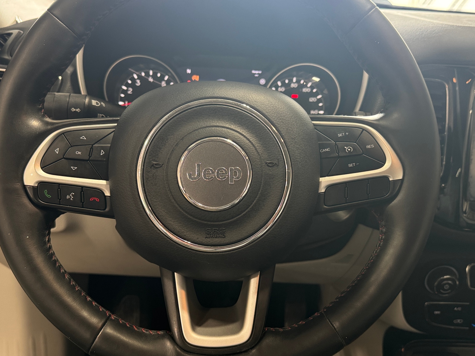 Thumbnail: 2018 Jeep Compass - 4