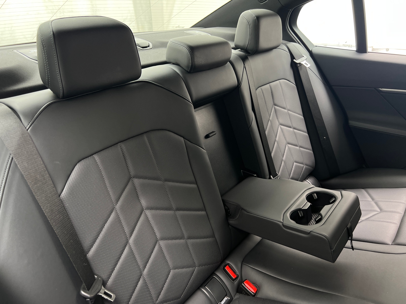 Thumbnail: 2024 BMW i5 - 5