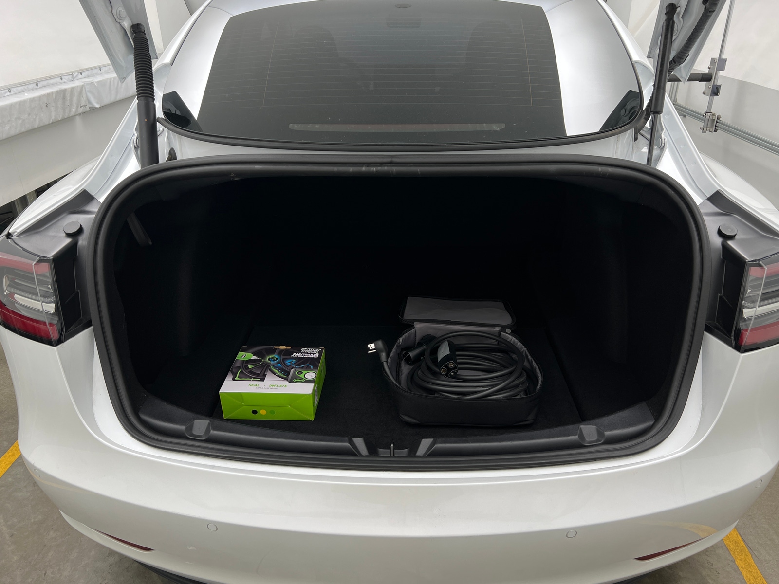 Thumbnail: 2021 Tesla Model 3 - 6