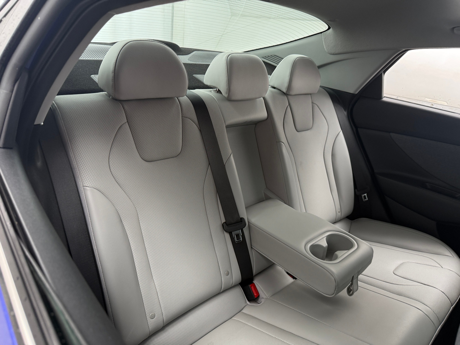 Thumbnail: 2023 Hyundai Elantra - 5