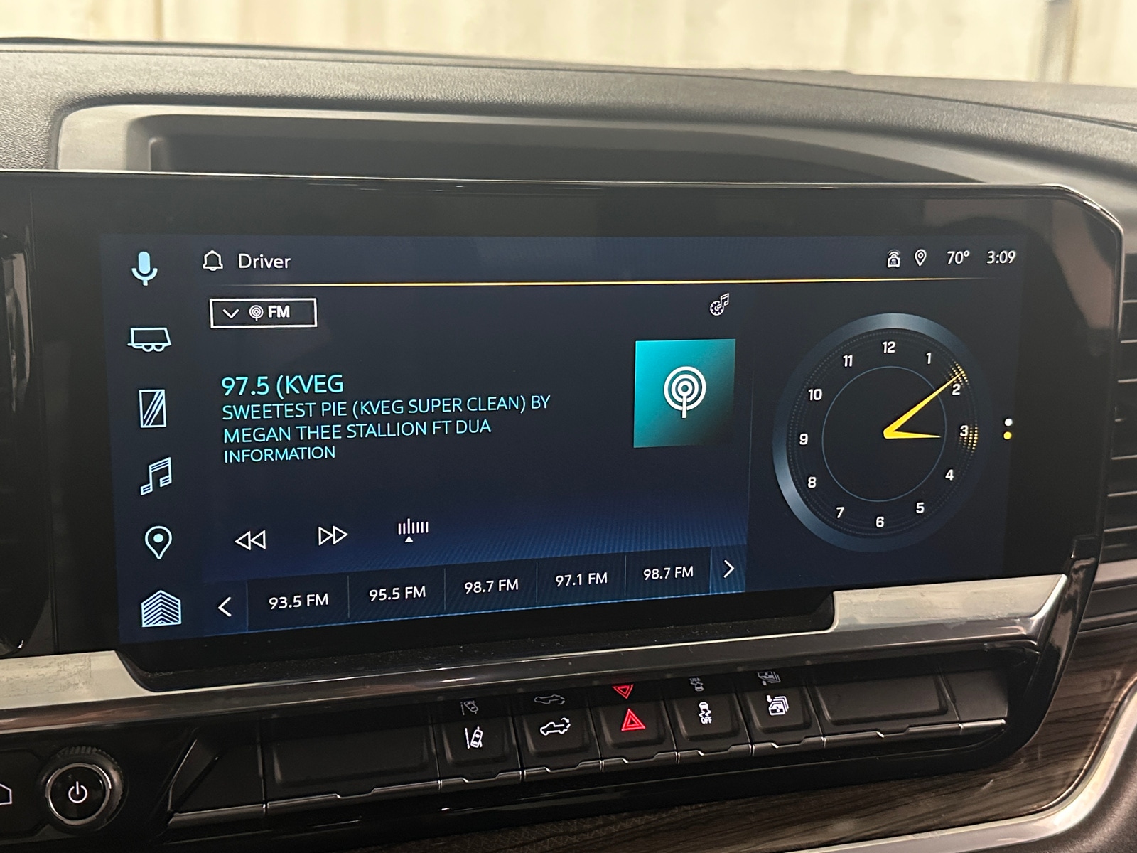 Thumbnail: 2025 Chevrolet Silverado 2500 - 4