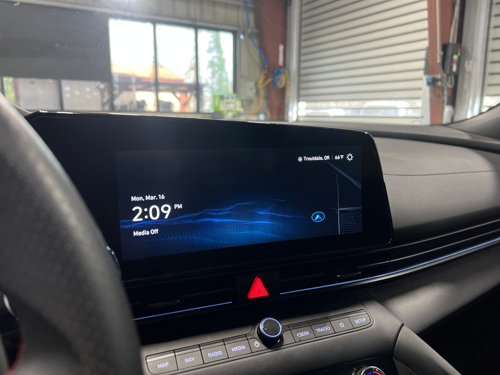 Thumbnail: 2025 Hyundai Elantra - 4