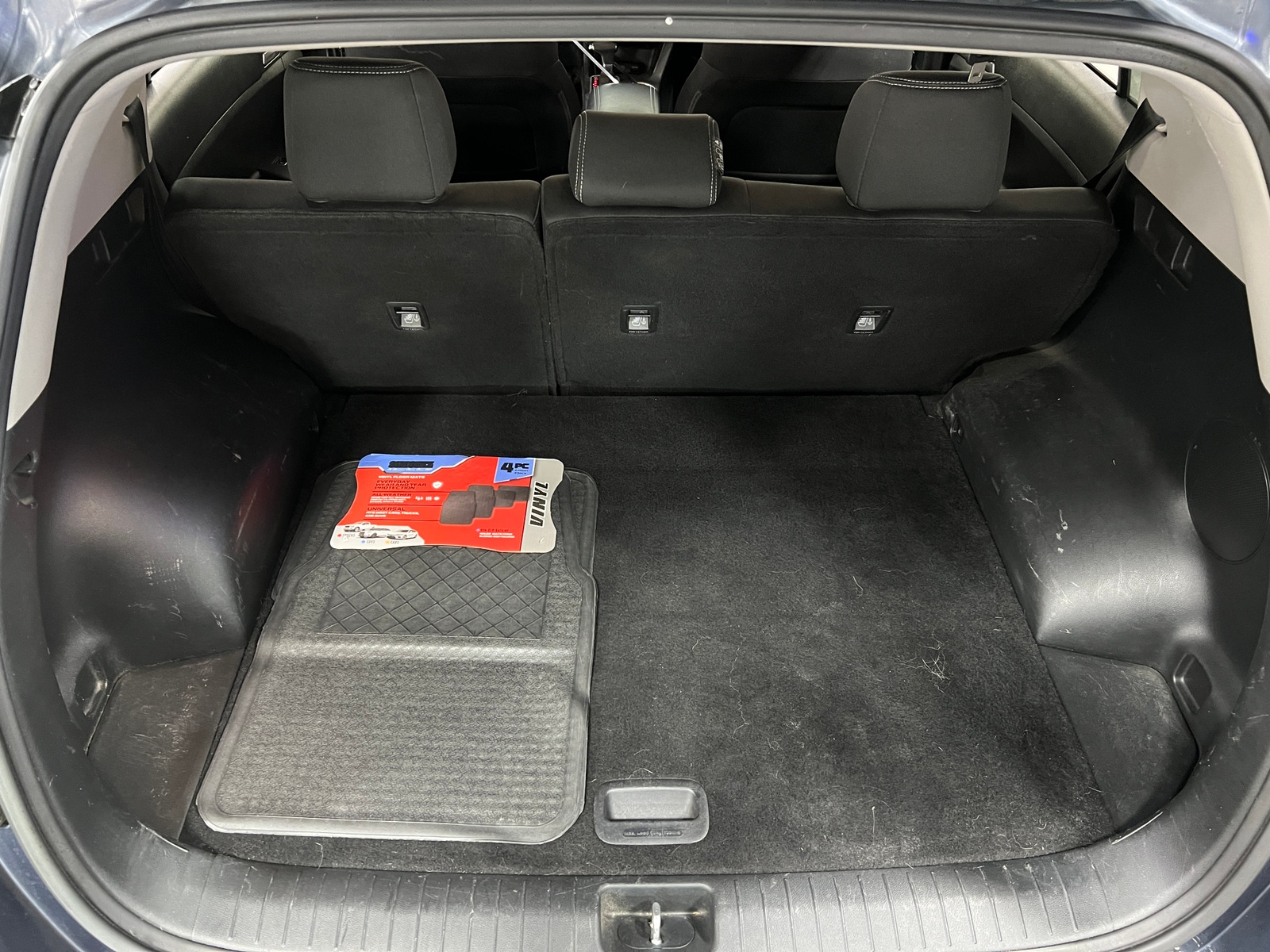 Thumbnail: 2022 Kia Sportage - 7