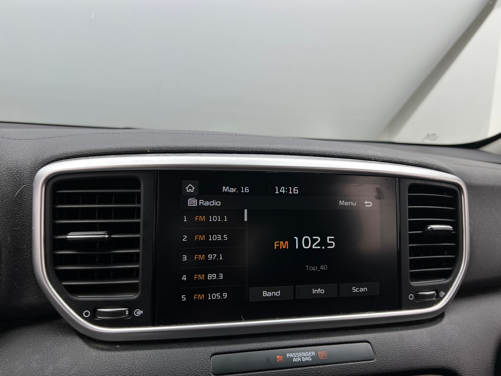 Thumbnail: 2022 Kia Sportage - 4