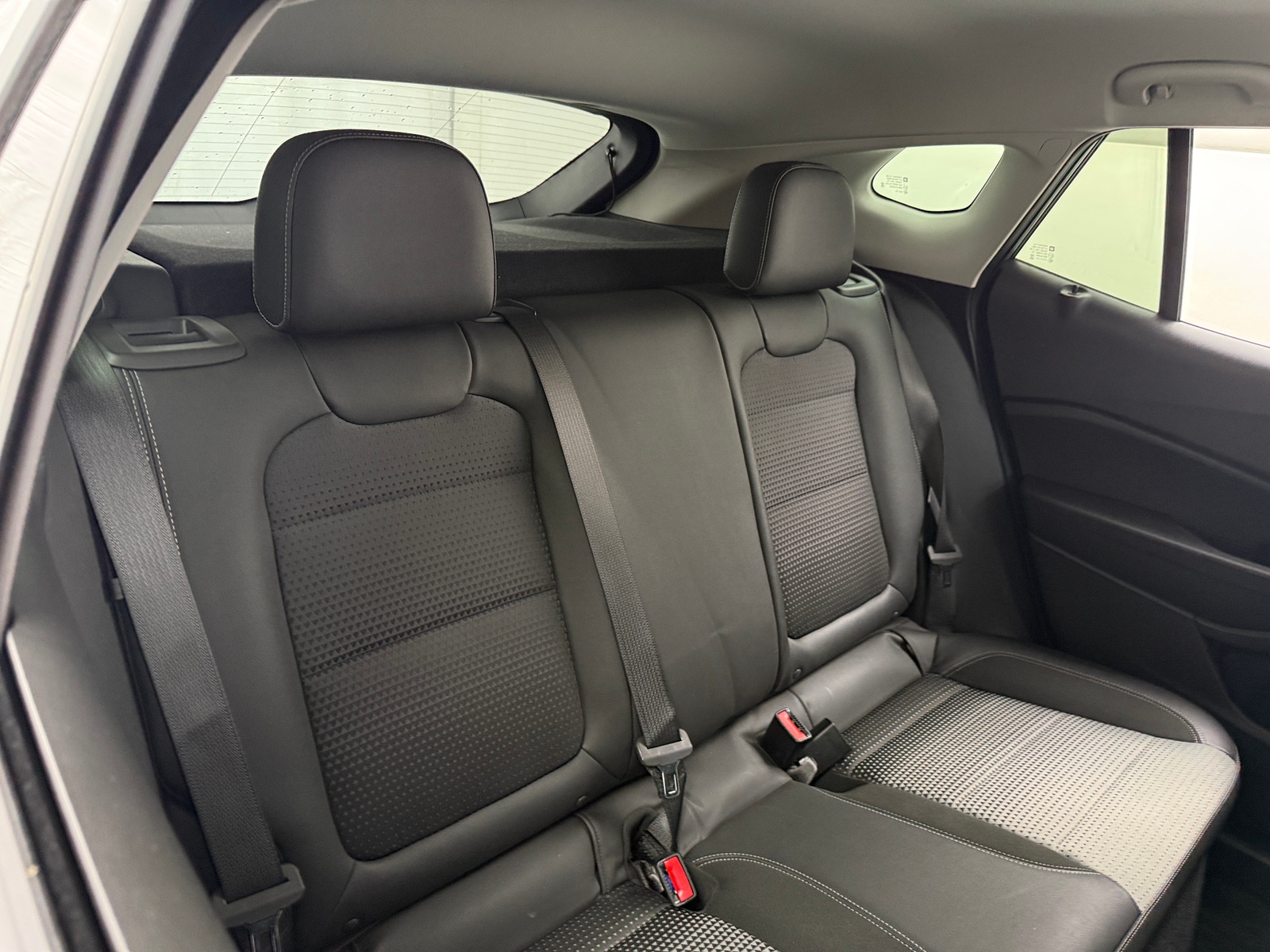 Thumbnail: 2025 Chevrolet Trax - 6