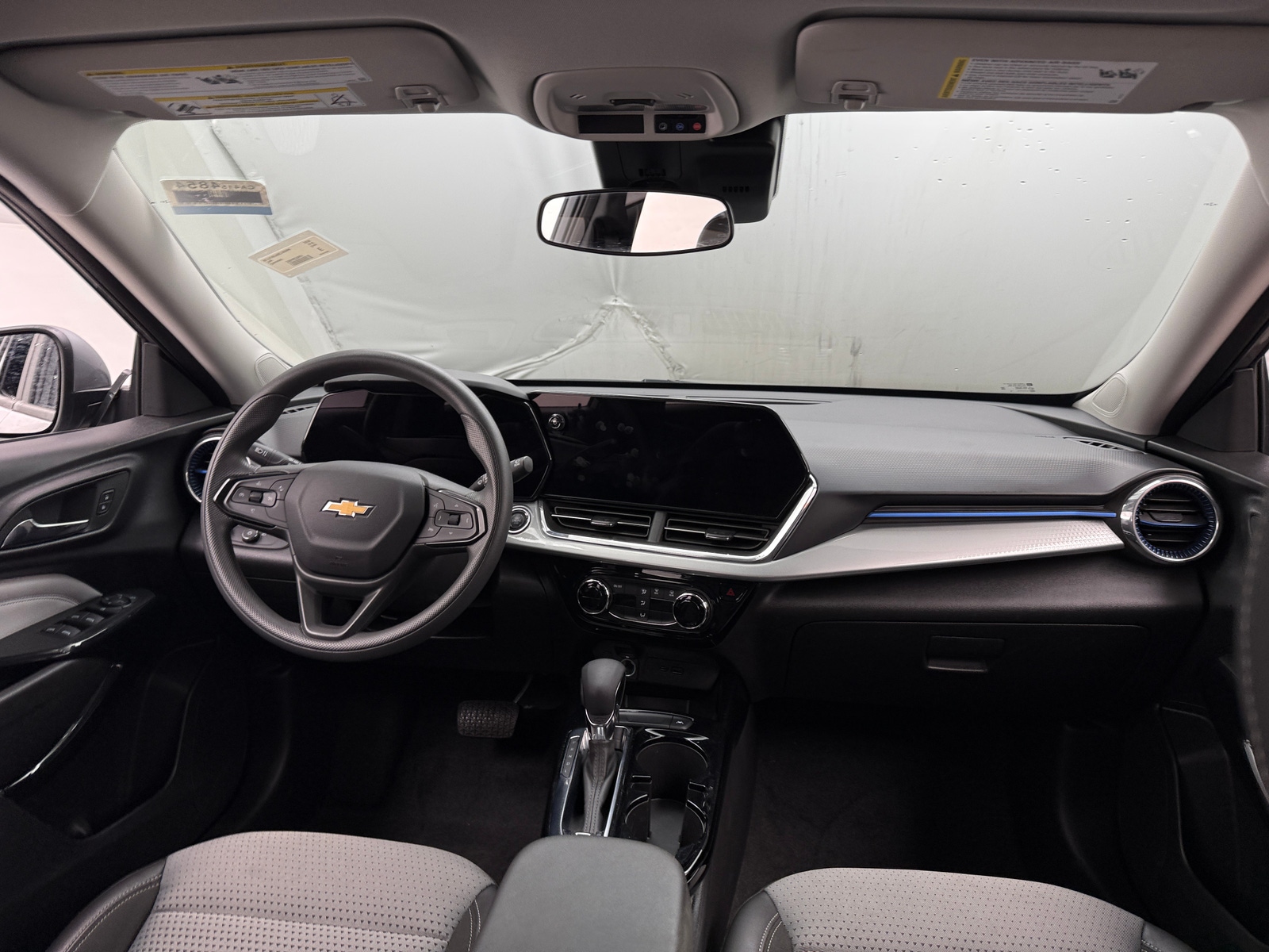 Thumbnail: 2025 Chevrolet Trax - 3