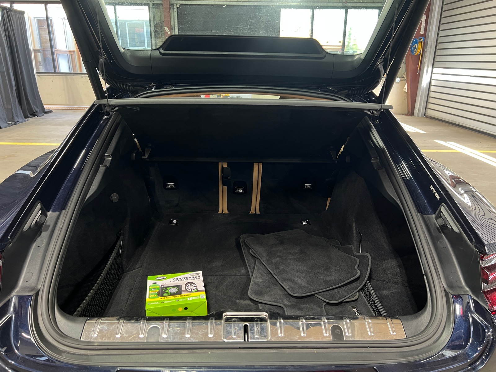 Thumbnail: 2019 Porsche Panamera - 6