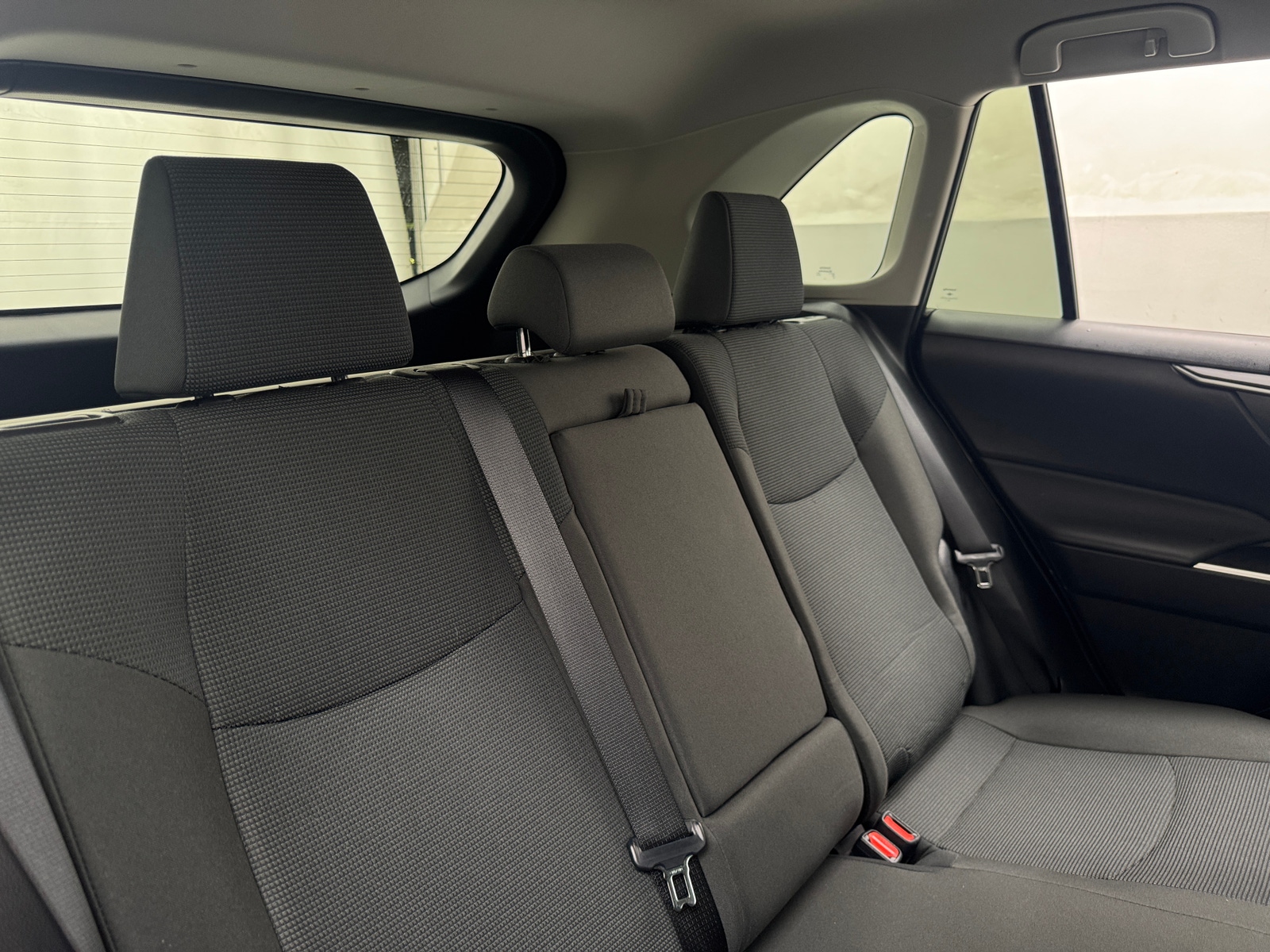 Thumbnail: 2025 Toyota RAV4 - 6