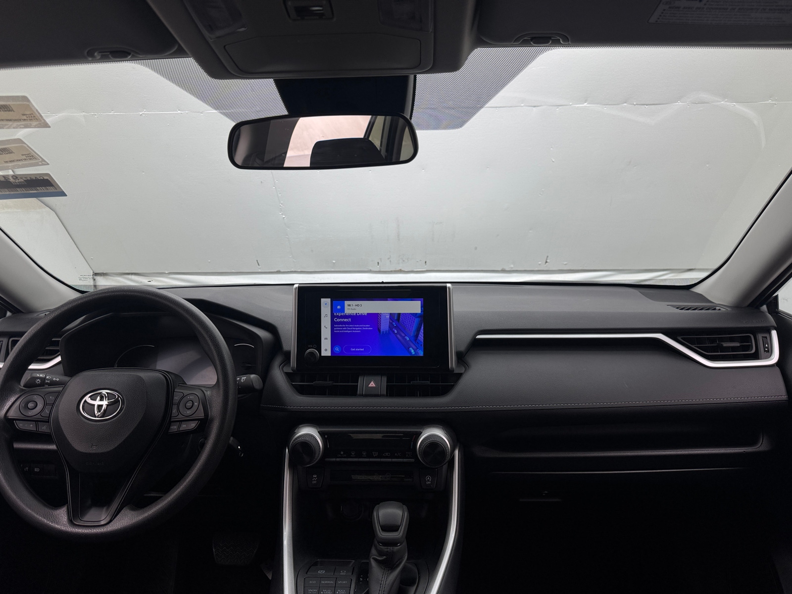 Thumbnail: 2025 Toyota RAV4 - 3