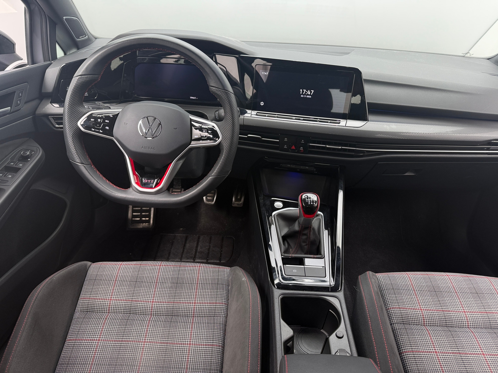 Thumbnail: 2024 Volkswagen Golf - 5