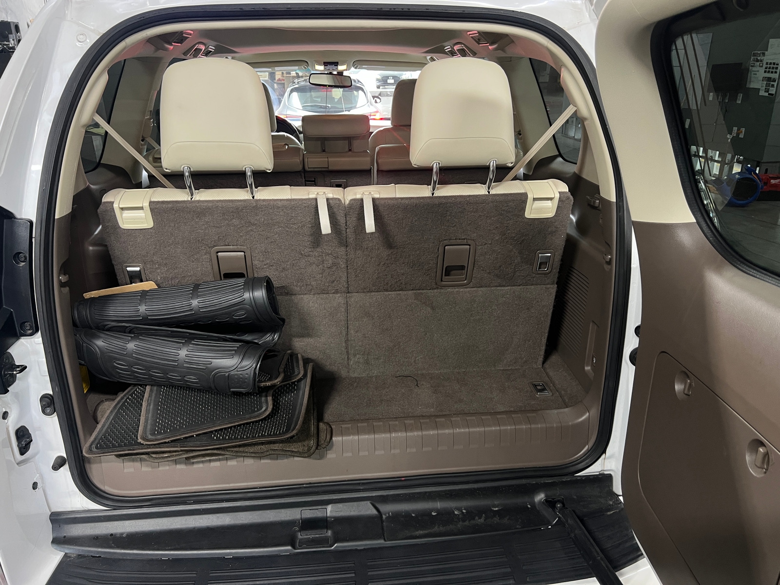 Thumbnail: 2017 Lexus GX - 6