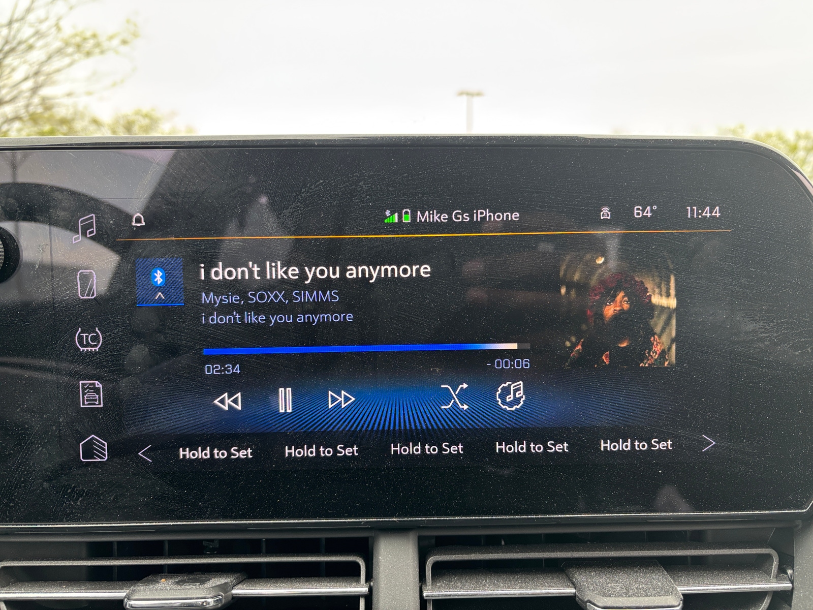 Thumbnail: 2025 Chevrolet Trax - 4