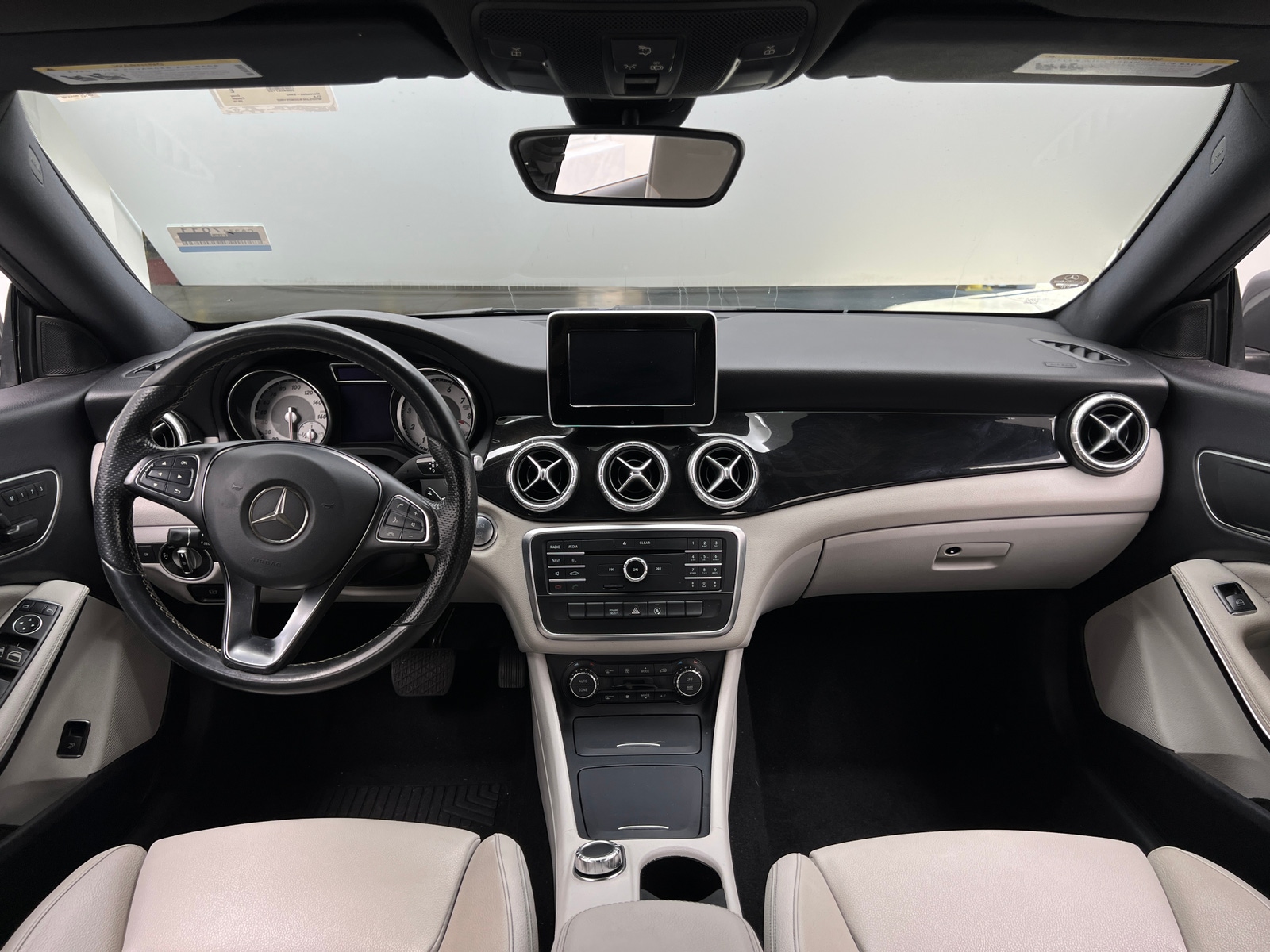 Thumbnail: 2016 Mercedes-Benz CLA - 2