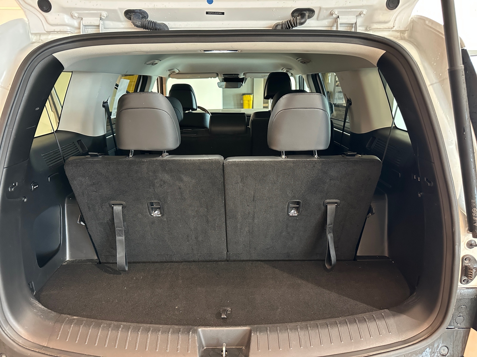 Thumbnail: 2025 Hyundai Santa Fe - 6