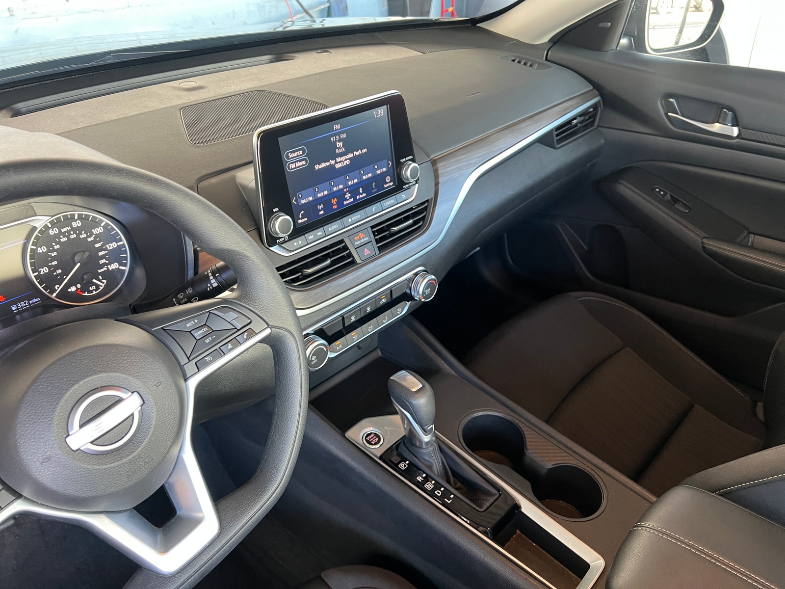 Thumbnail: 2025 Nissan Altima - 4