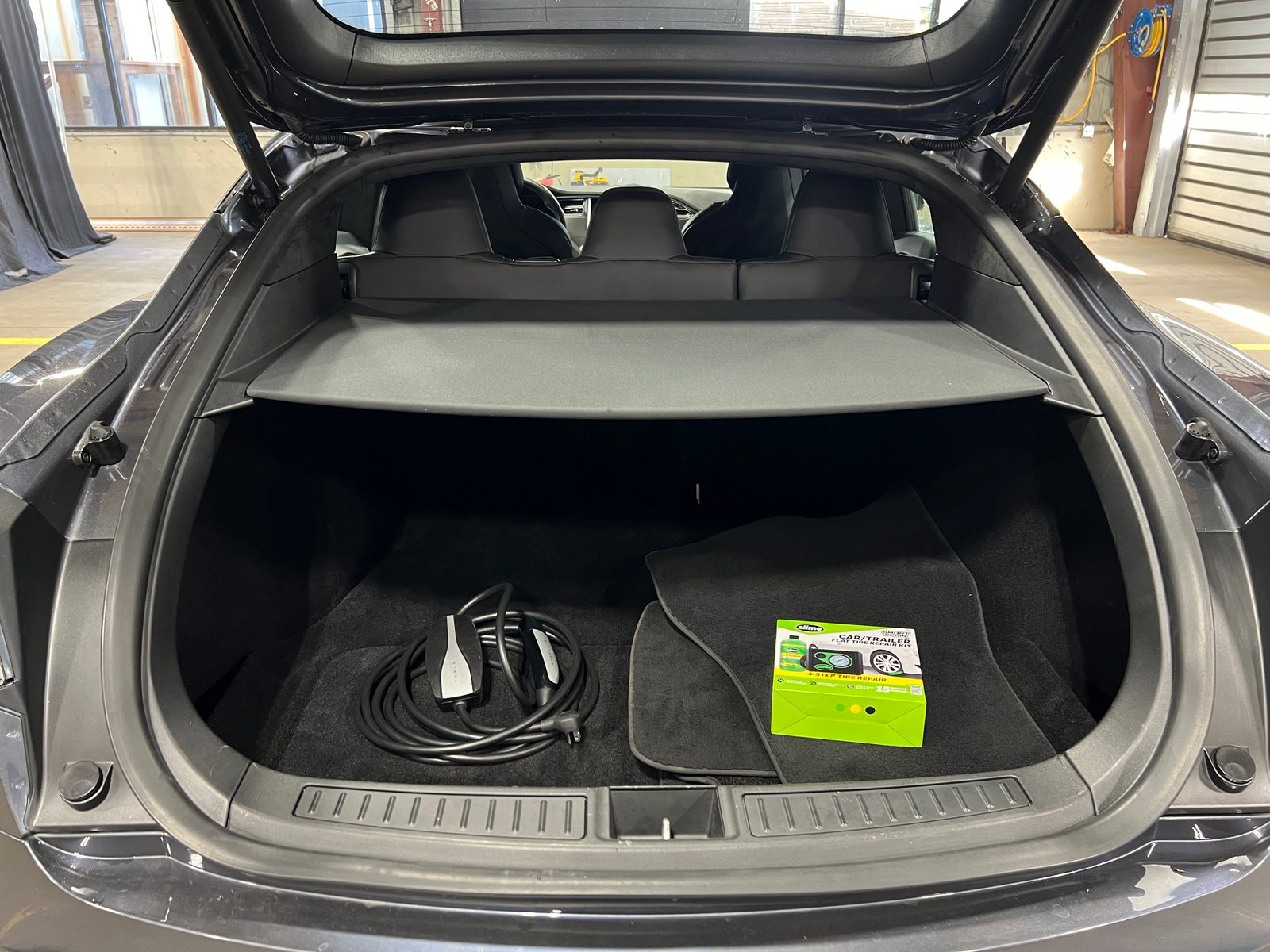 Thumbnail: 2016 Tesla Model S - 6