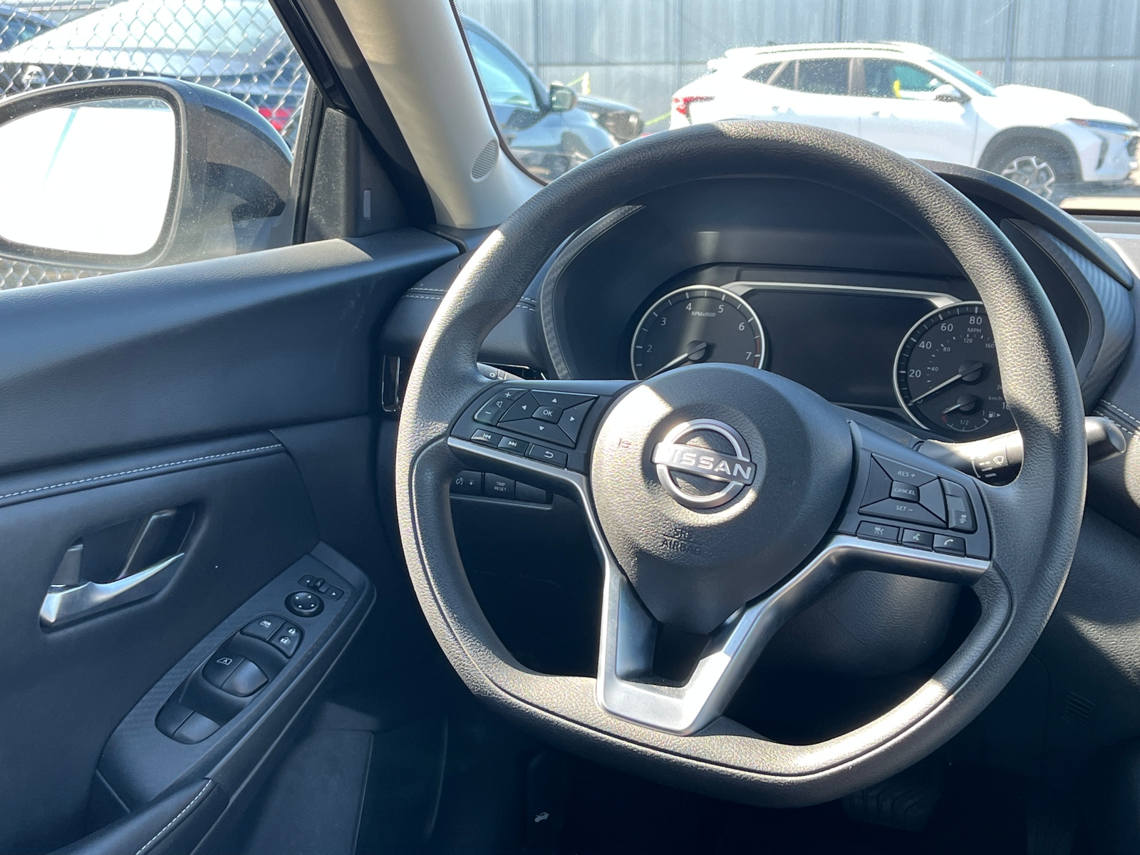 Thumbnail: 2025 Nissan Sentra - 5
