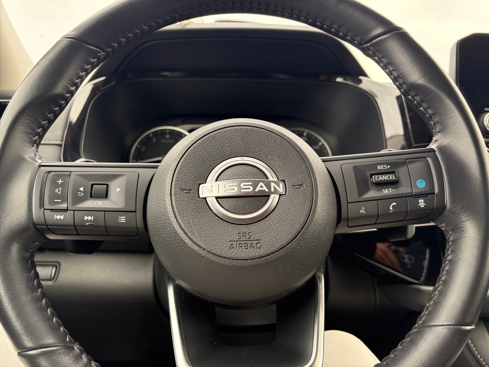 Thumbnail: 2025 Nissan Pathfinder - 5