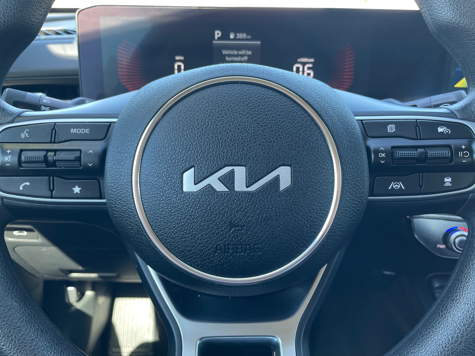 Thumbnail: 2025 Kia K5 - 5