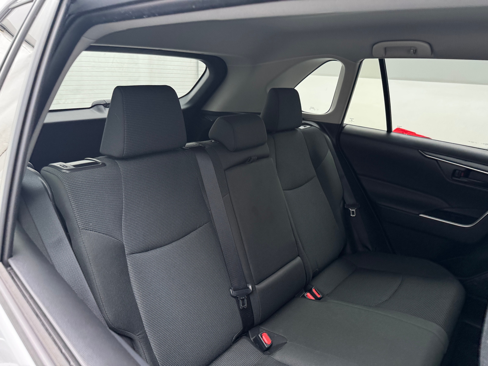 Thumbnail: 2025 Toyota RAV4 - 6