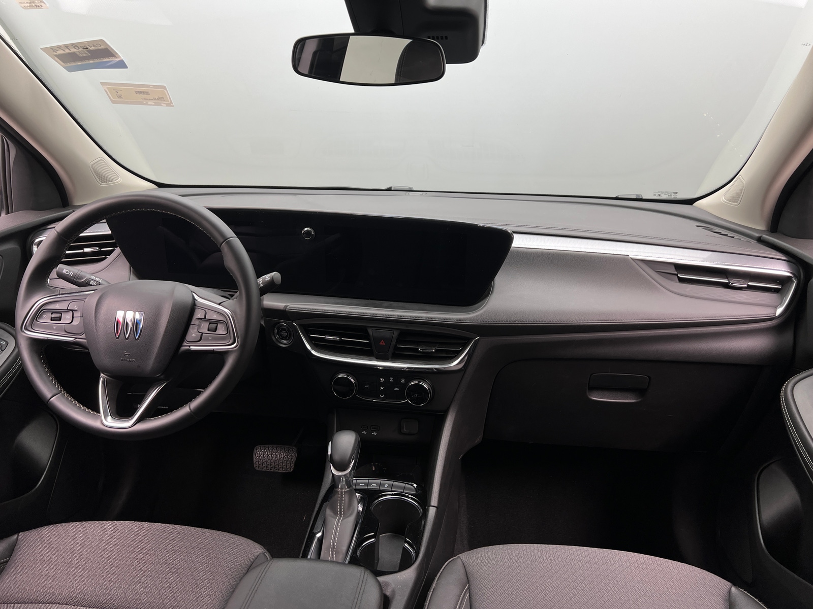 Thumbnail: 2025 Buick Encore GX - 2