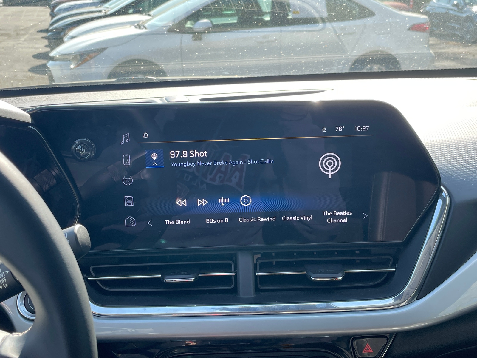 Thumbnail: 2025 Chevrolet Trax - 4