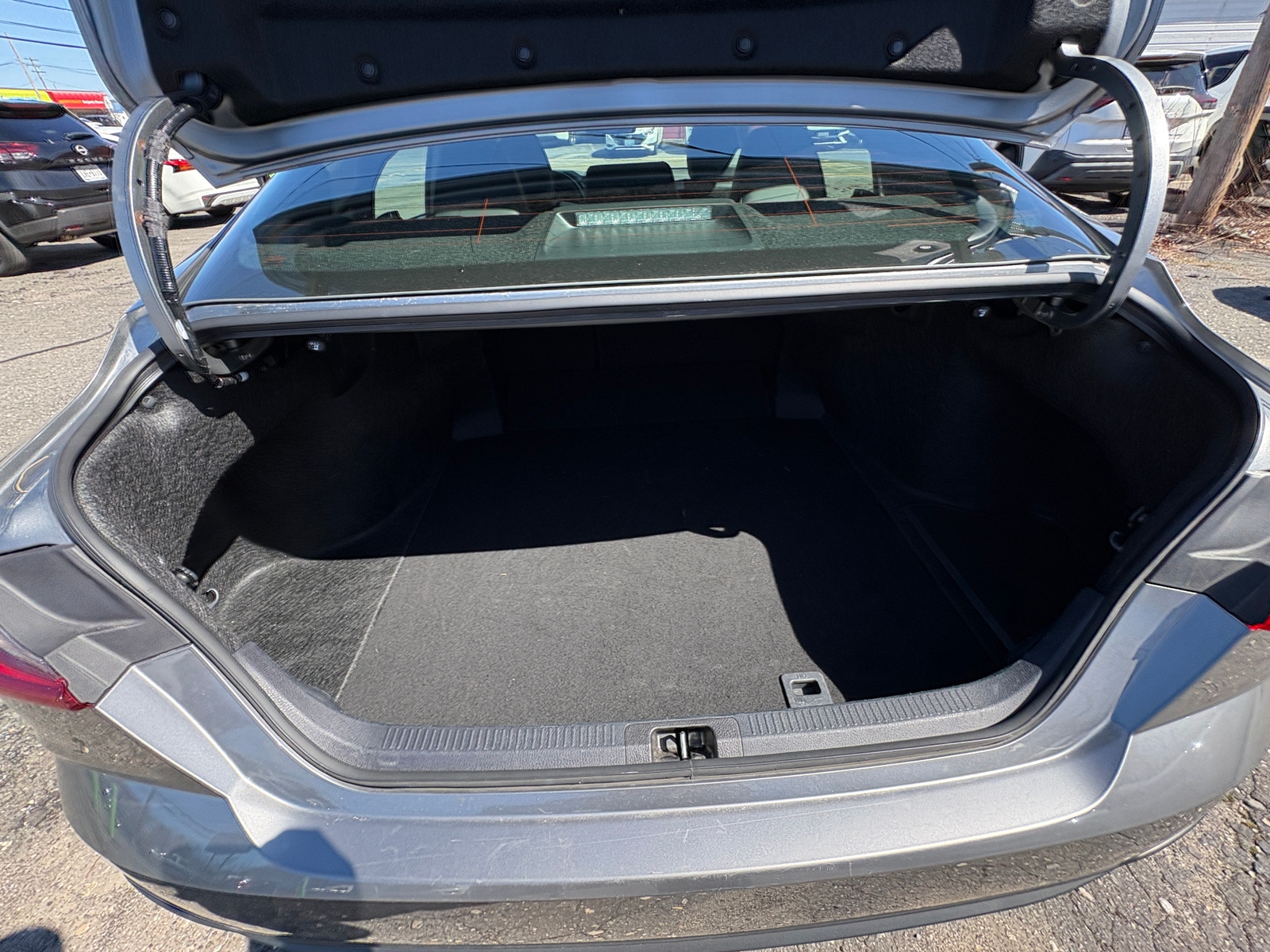 Thumbnail: 2025 Toyota Camry - 4