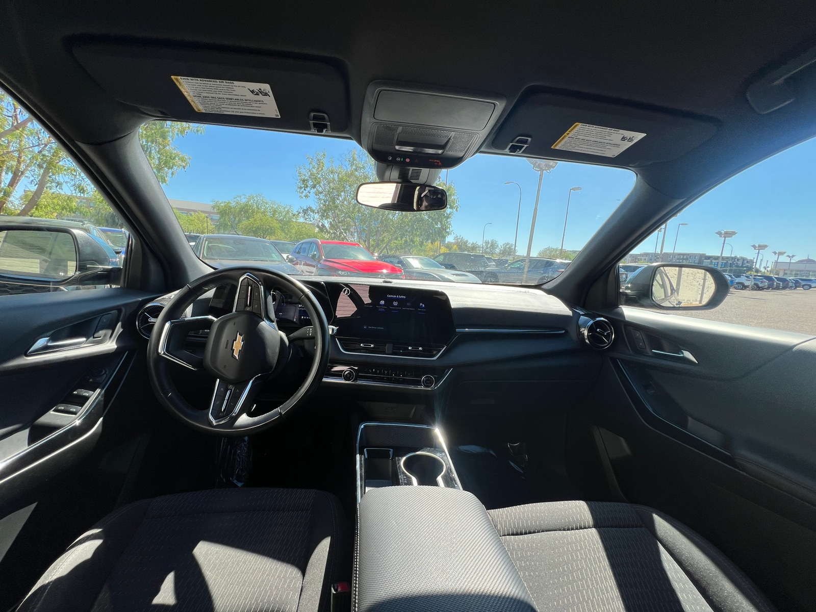 Thumbnail: 2025 Chevrolet Equinox - 3