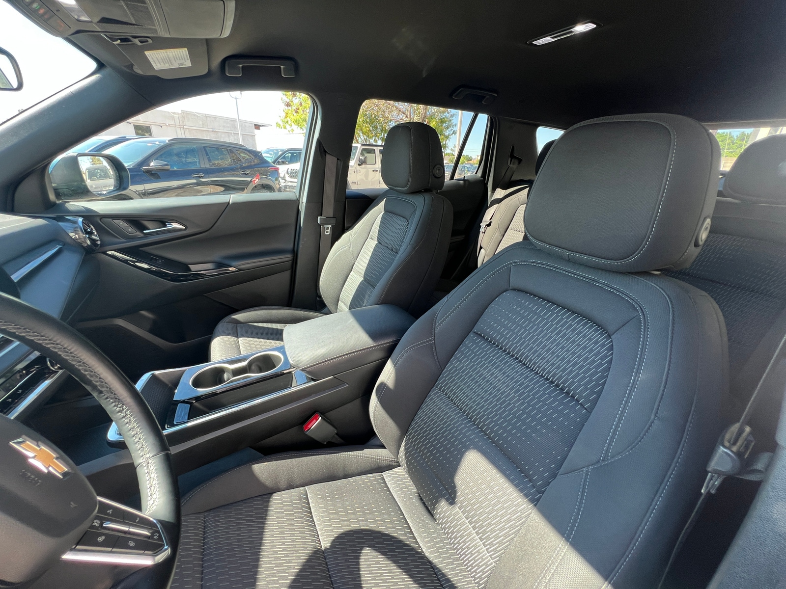 Thumbnail: 2025 Chevrolet Equinox - 2