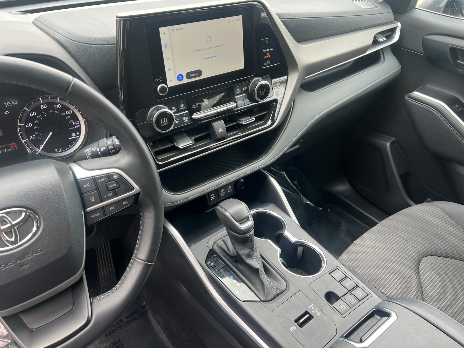 Thumbnail: 2025 Toyota Highlander - 4