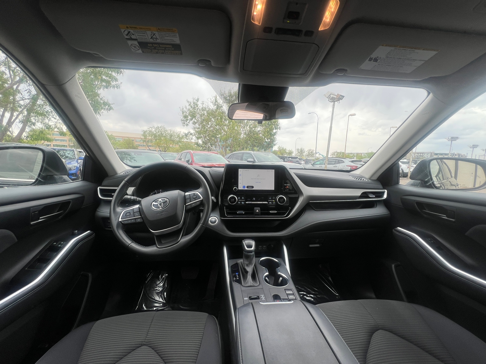 Thumbnail: 2025 Toyota Highlander - 3