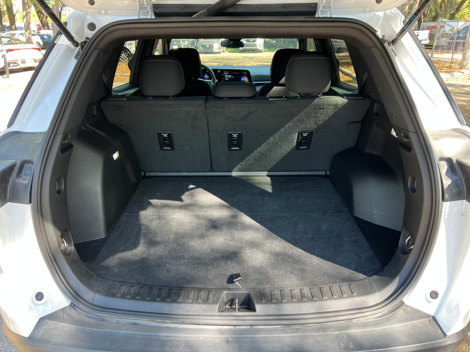 Thumbnail: 2025 Chevrolet Equinox - 4