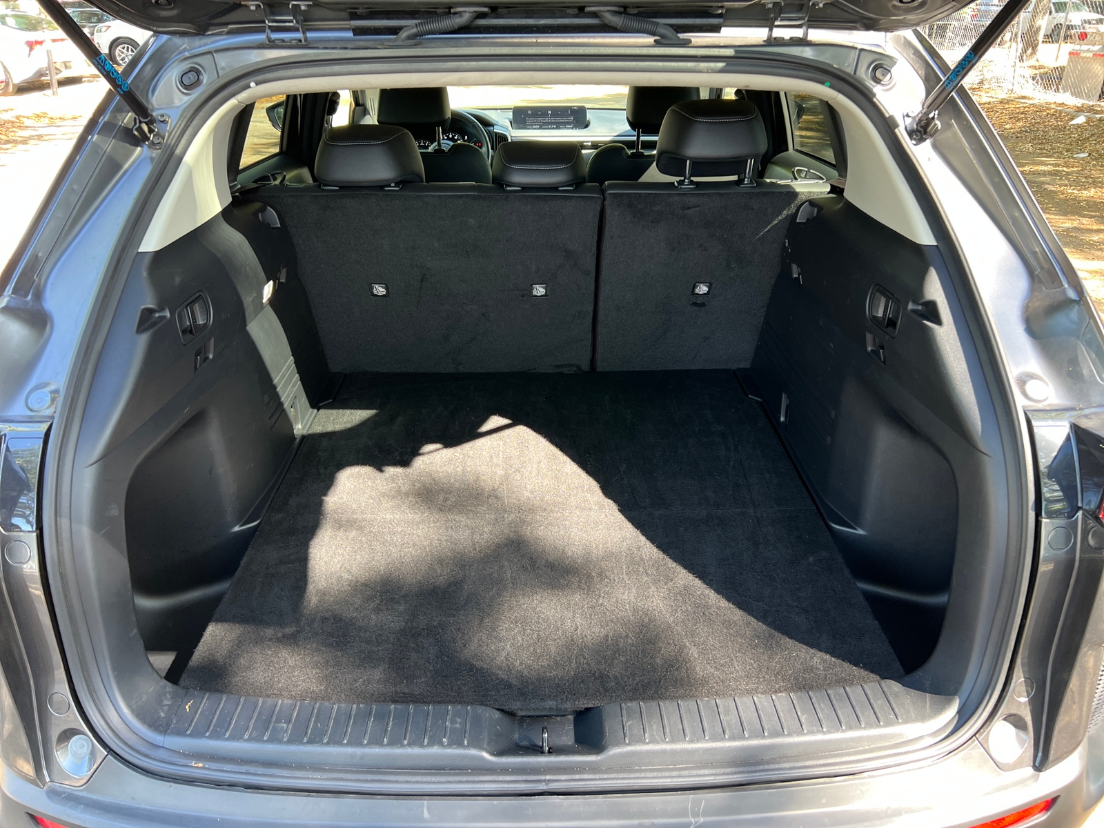 Thumbnail: 2025 Mazda CX-50 - 4