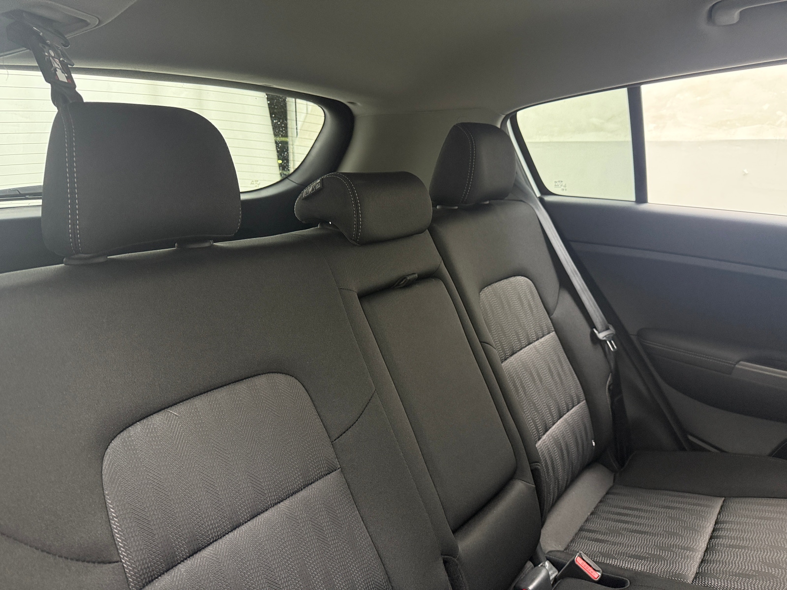 Thumbnail: 2022 Kia Sportage - 6