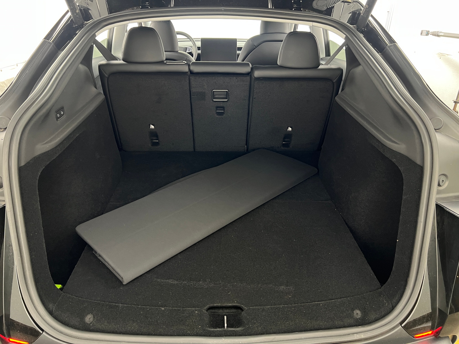 Thumbnail: 2026 Tesla Model Y - 5