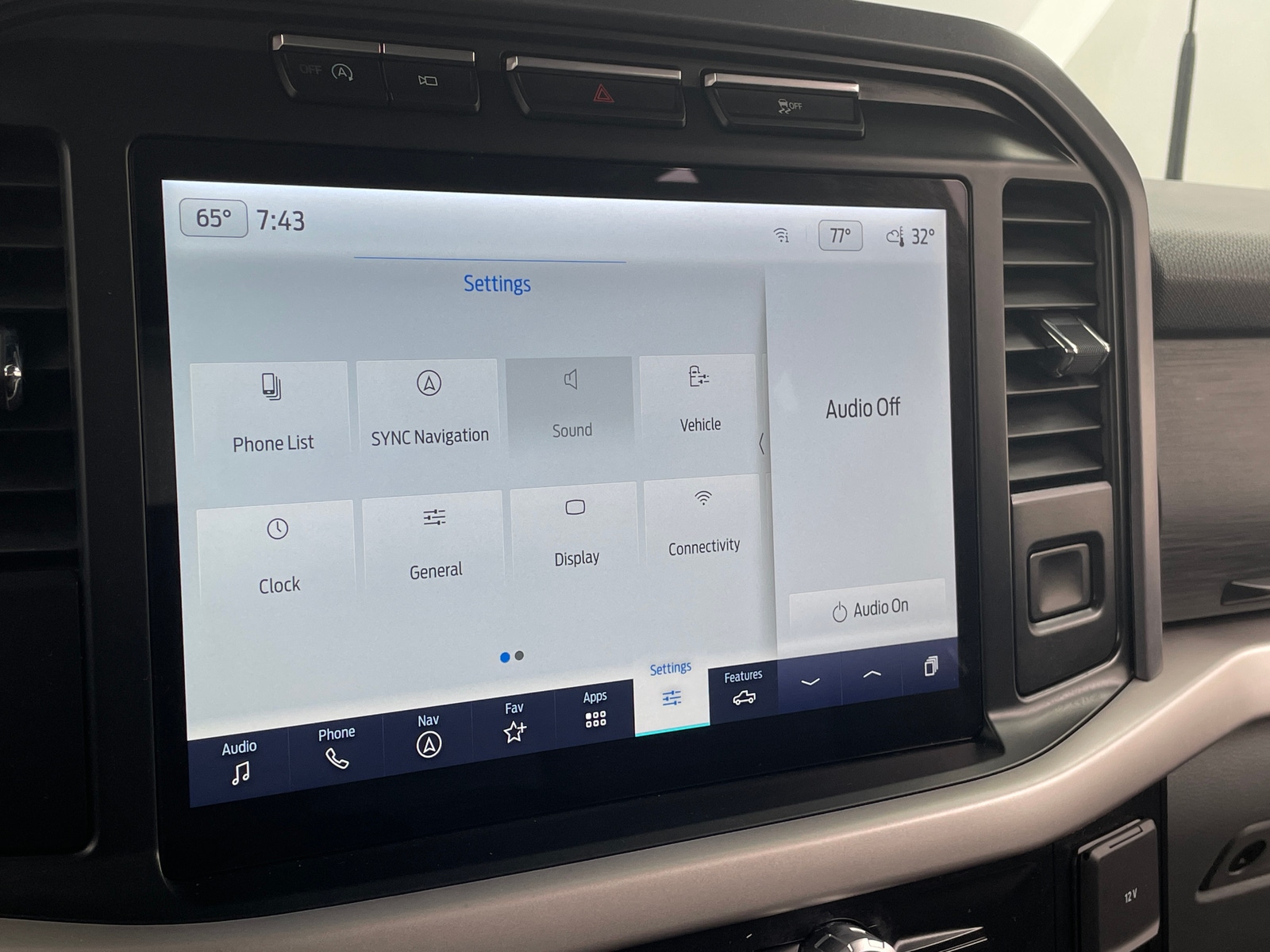 Thumbnail: 2023 Ford Econoline - 4