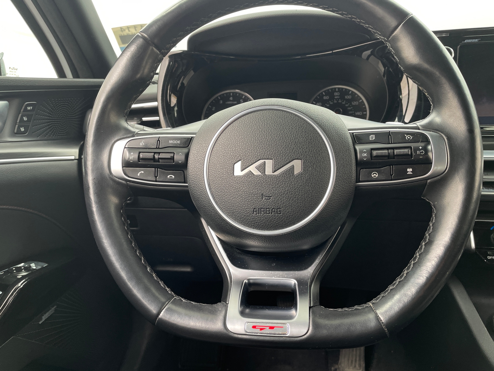 Thumbnail: 2022 Kia K5 - 4