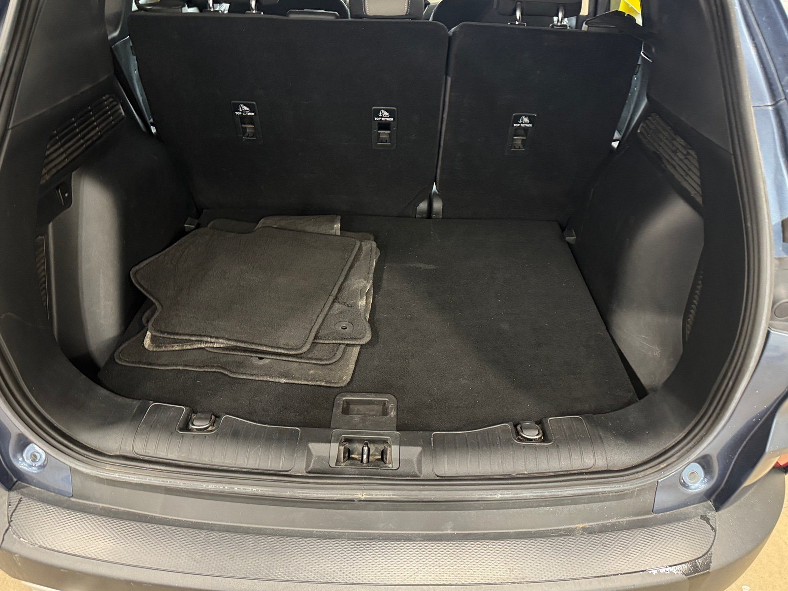 Thumbnail: 2020 Ford Escape - 7